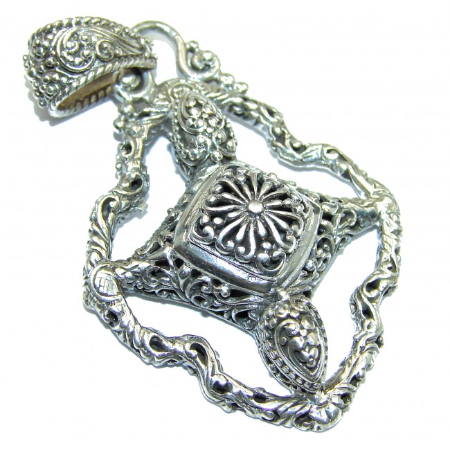 Amazing Celtic Design .925 Sterling Silver handcrafted Pendant