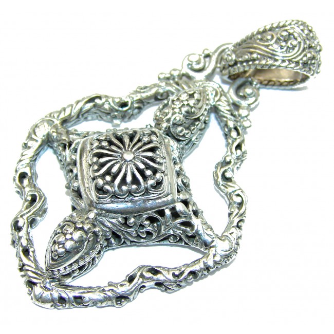 Amazing Celtic Design .925 Sterling Silver handcrafted Pendant
