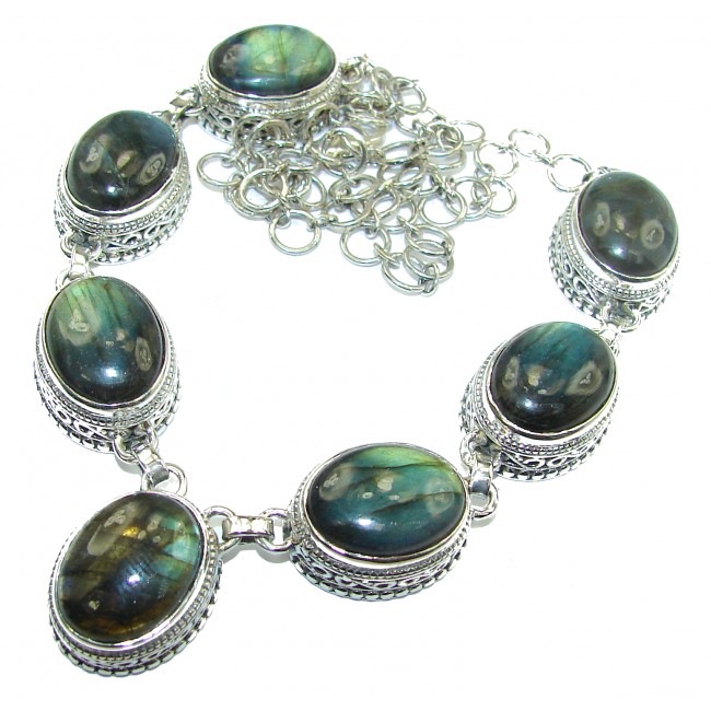 Vintage Design Beauty Labradorite .925 Sterling Silver handcrafted necklace