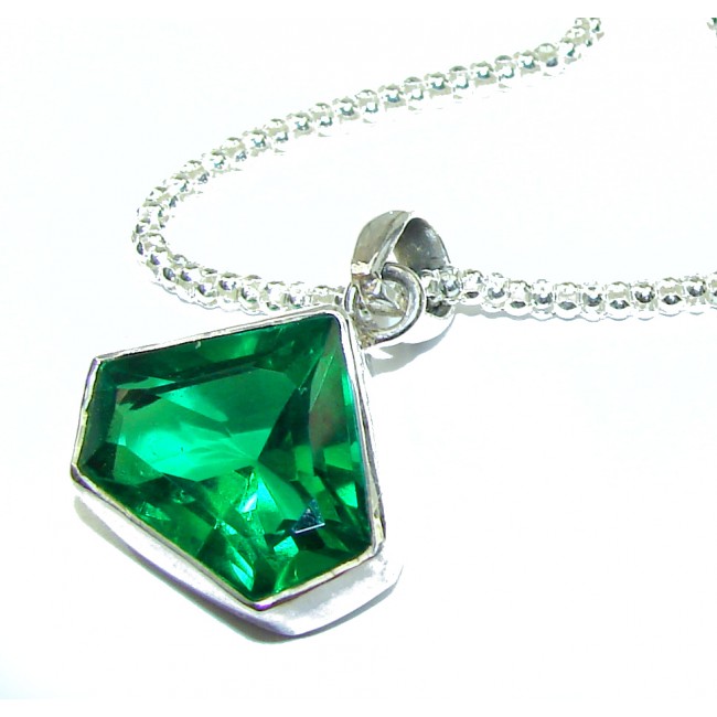 Victorian Style created Green Emerald .925 Sterling Silver necklace