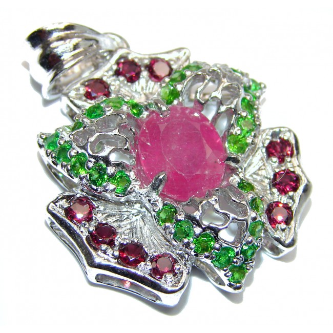 Vintage Design Ruby Emerald .925 Sterling Silver handmade Pendant
