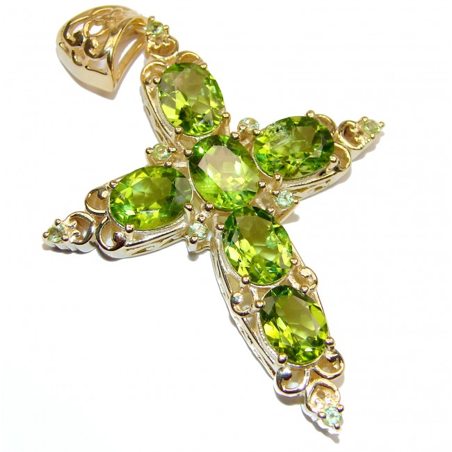 Spectacular genuine Peridot 24K Gold over .925 Sterling Silver handcrafted Pendant