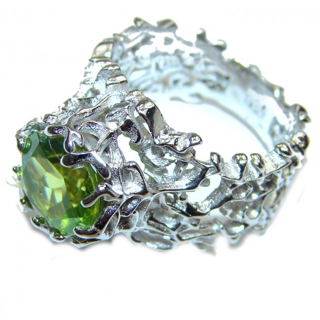 Genuine 20 ctw Peridot .925 Sterling Silver handcrafted Statement Ring size 7