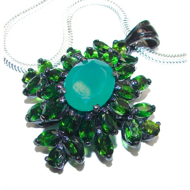 Emerald Chrome Diopside black rhodium over .925 Sterling Silver handcrafted necklace