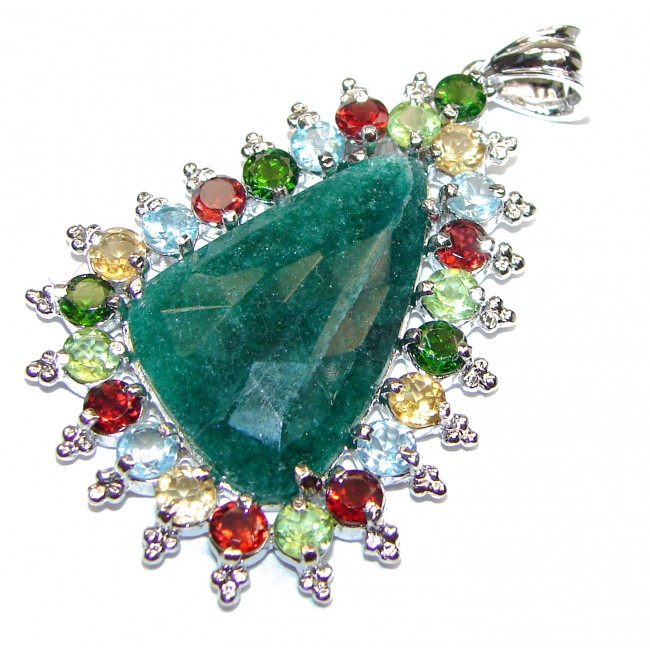 Victorian Style protective power Emerald .925 Sterling Silver Pendant