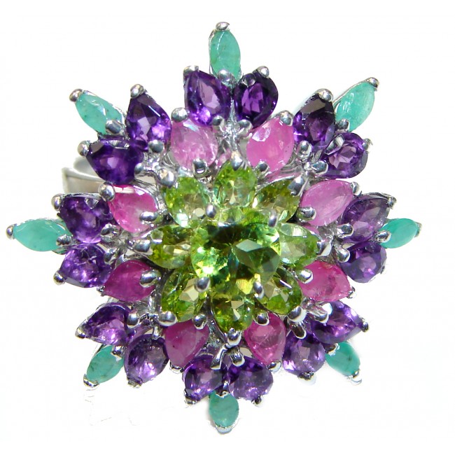 Sublime Flower genuine Peridot .925 Sterling Silver handcrafted Ring size 9