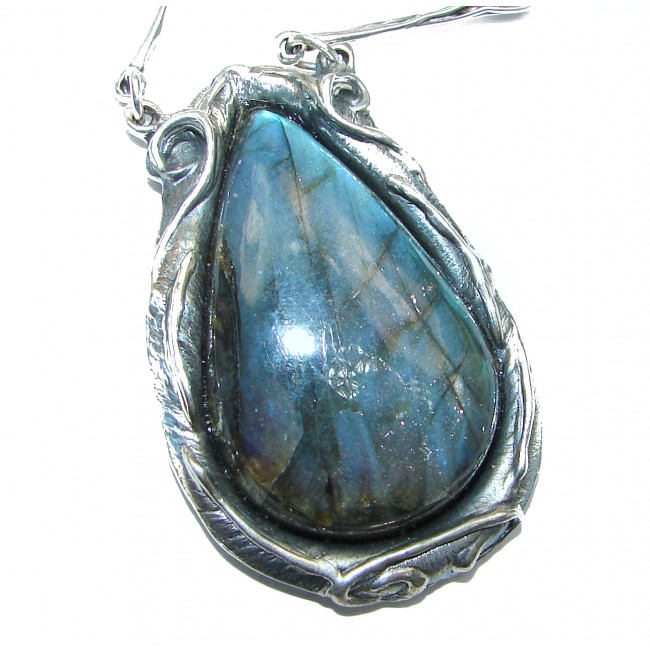 Mesmerizing lights FIRE Labradorite .925 Sterling Silver entirely handcrafted necklace