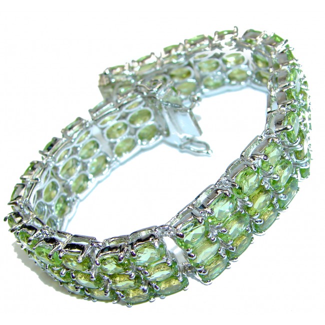Chunky Flawless Peridot .925 Sterling Silver handcrafted Bracelet