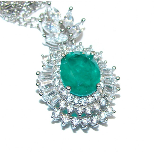 Spectacular Authentic Colombian 2ctw Emerald .925 Sterling Silver necklace