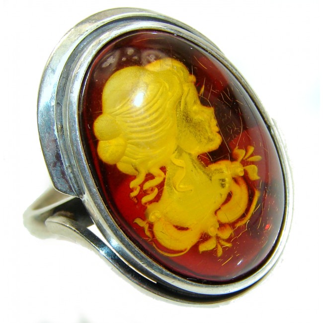Beautiful Authentic Cameo Baltic Amber .925 Sterling Silver handcrafted ring; s. 9