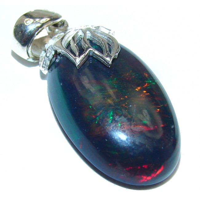 Posh design Authentic Black Opal .925 Sterling Silver handmade earrings