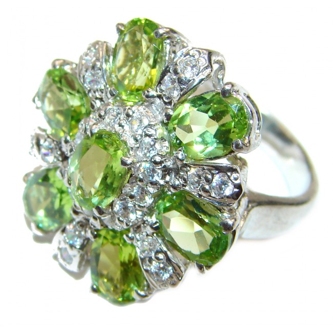 Aurora Spectacular Natural Peridot .925 Sterling Silver handcrafted ring size 8