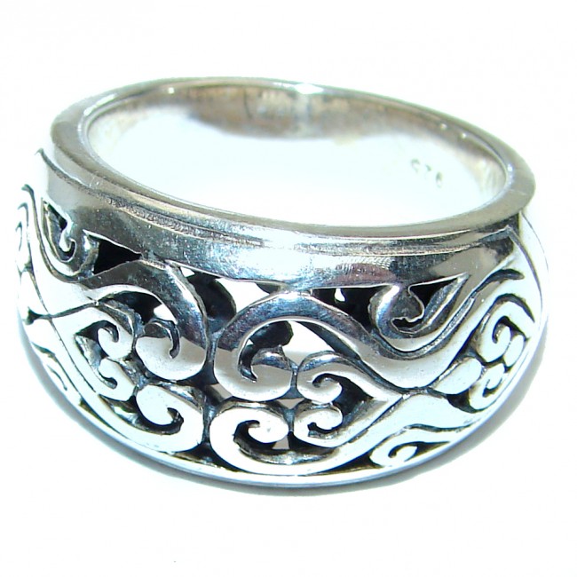 Bali made .925 Sterling Silver handcrafted Ring s. 8
