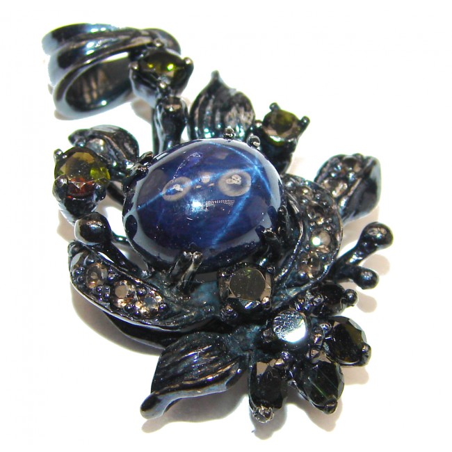 Vintage Beauty Blue Sapphire Star black rhodium over .925 Sterling Silver handmade Pendant