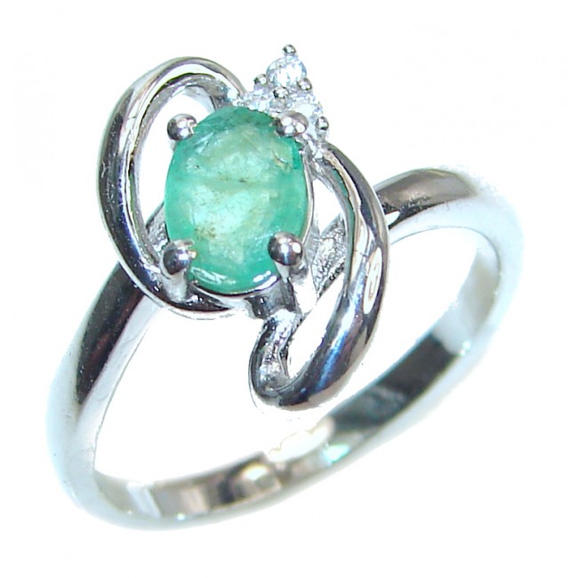 Emerald .925 Sterling Silver handmade Ring size 7
