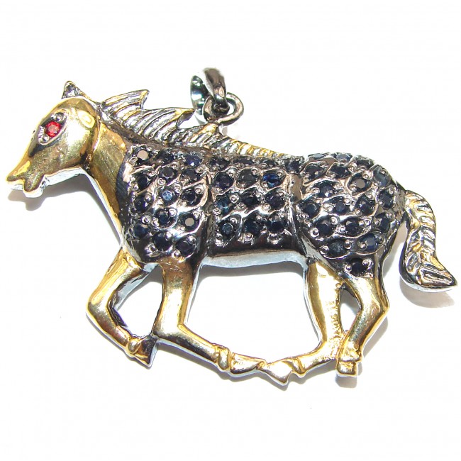 Galloping horse Natural Sapphire 925 Sterling Silver Pendant Brooch