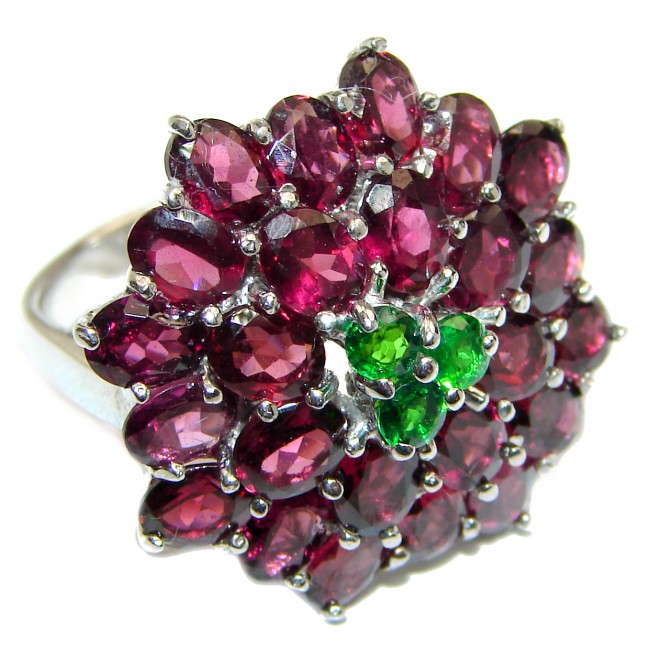 Dazzling natural Red Garnet & .925 Sterling Silver handcrafted ring size 8