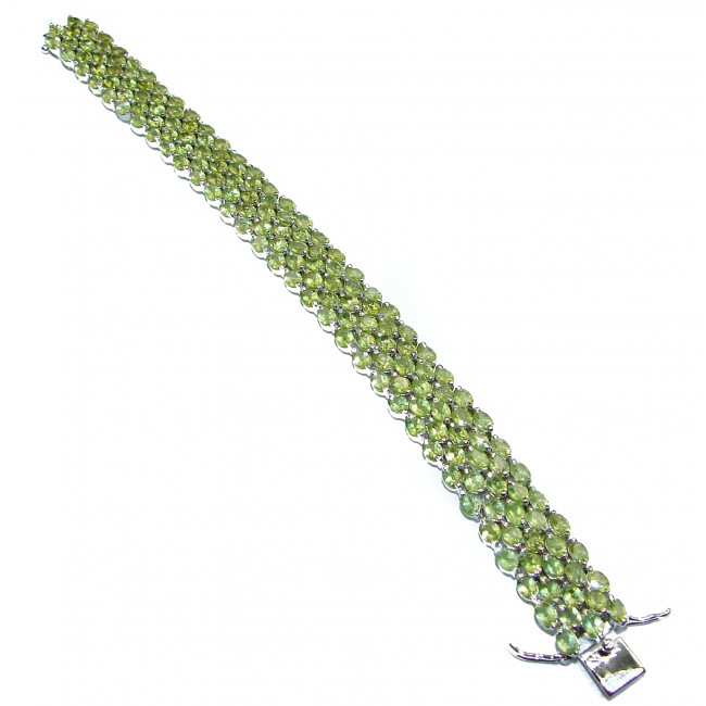 Chunky Flawless Peridot .925 Sterling Silver handcrafted Bracelet