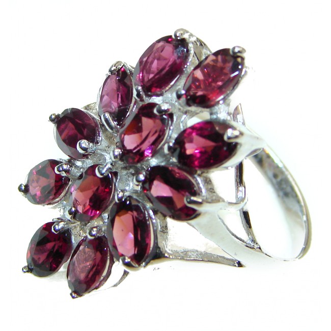 Dazzling natural Red Garnet & .925 Sterling Silver handcrafted ring size 9