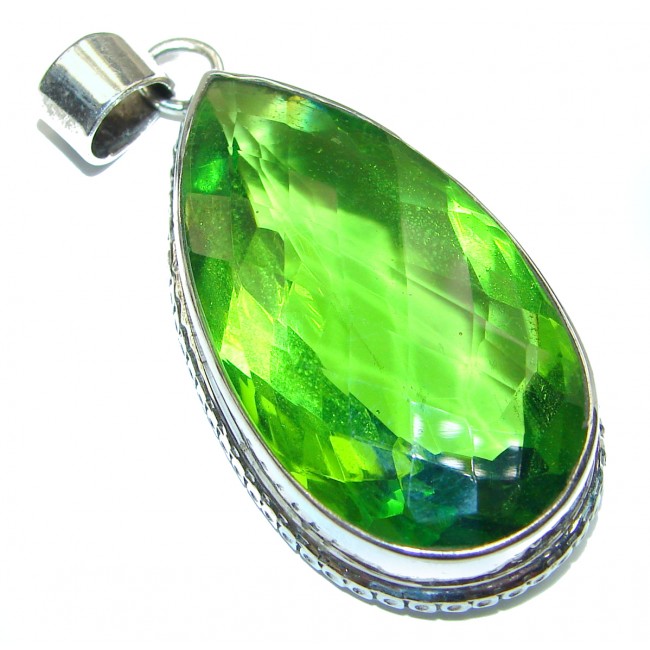 Spectacular Green Topaz .925 Sterling Silver handcrafted pendant