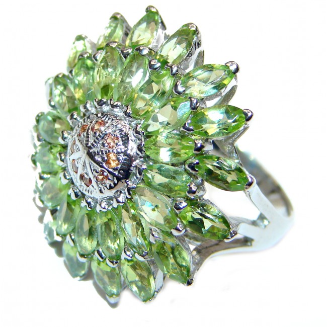 Energizing genuine Peridot .925 Sterling Silver handcrafted Ring size 9