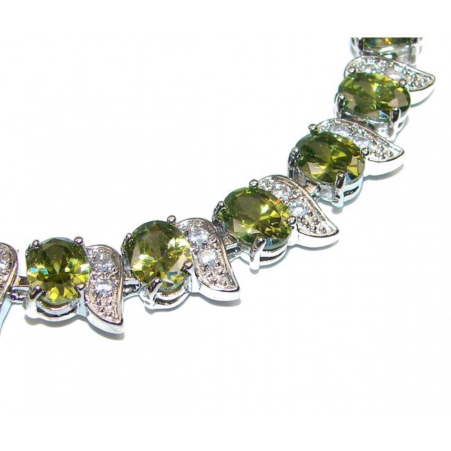 Luxurious Green Topaz .925 Sterling Silver handcrafted Bracelet