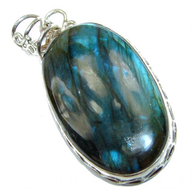 Blue Fire faceted Labradorite .925 Sterling Silver handcrafted Pendant