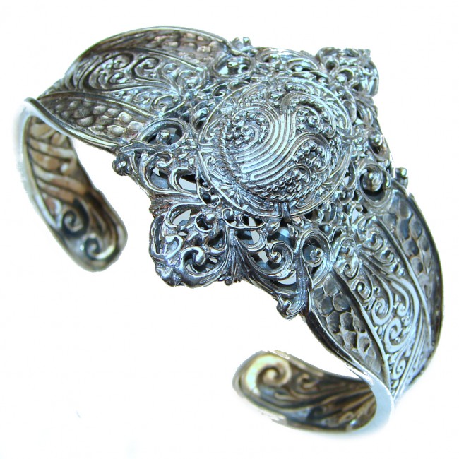 Large Bali Made .925 Sterling Silver handcrafted Bracelet / Cuff