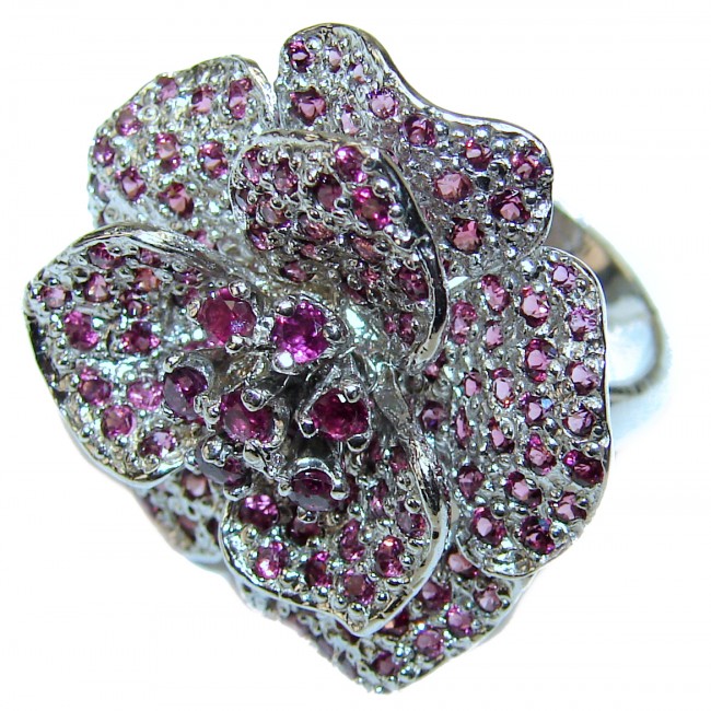 Large Rose Ruby .925 Sterling Silver ring; s. 8
