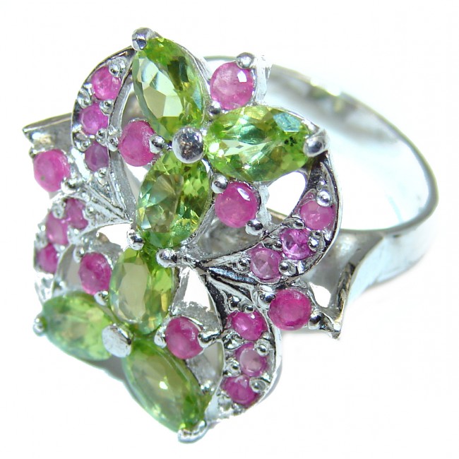Spectacular Authentic genuine Peridot Ruby .925 Sterling Silver handcrafted Ring size 7 3/4