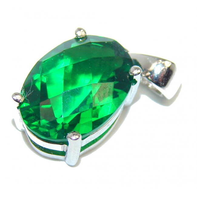 Superior quality 6.5 carat Fresh Green Helenite .925 Sterling Silver Pendant