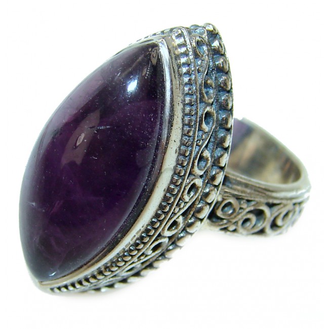Purple Beauty 18.5 carat Amethyst .925 Sterling Silver Ring size 6