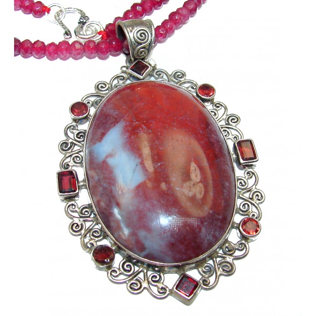 Incredible quality Red Jasper Ruby .925 Sterling Silver handcrafted necklace