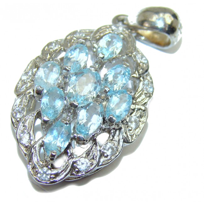 Incredible authentic Swiss Blue Topaz .925 Sterling Silver handmade pendant