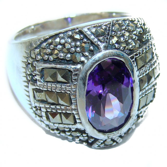 Purple Beauty 10.5 carat authentic Amethyst .925 Sterling Silver Ring size 8