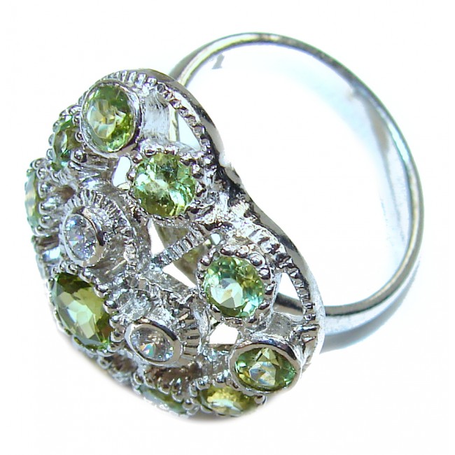 Green Heart Peridot .925 Sterling Silver handmade Ring size 8