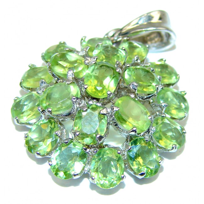Amazing Peridot .925 Sterling Silver handcrafted pendant